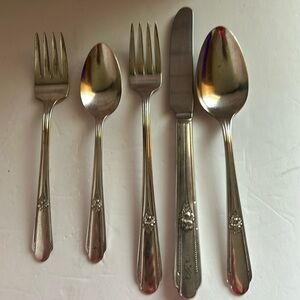 Wm Rogers Memory Hiawathaa Pattern Flatware
